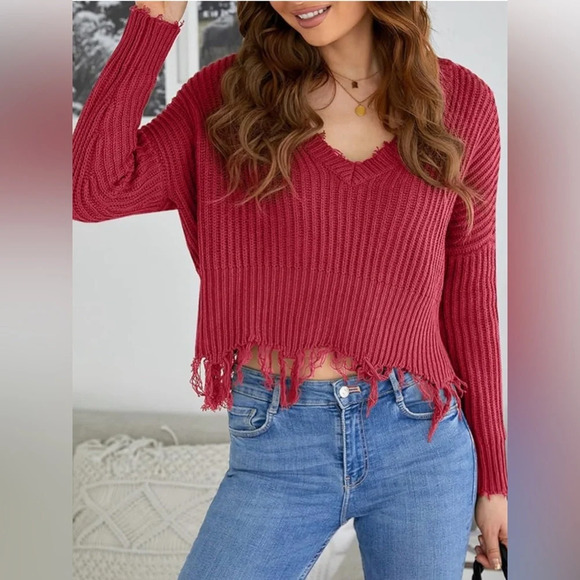 Fashion Forward: Guess Burgundy DESTROYED SWEATER'/Distressed/V-neck/Fringe knit - Picture 3 of 6
